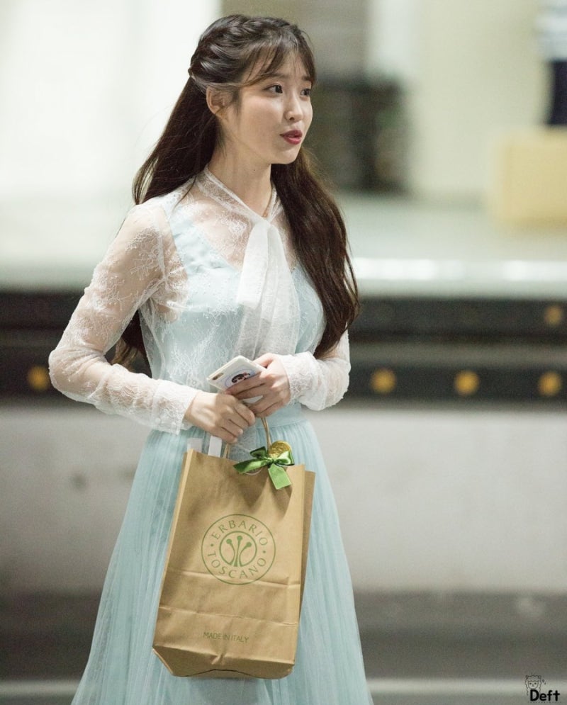 Pictures and youtube for IU's birthday 2018-05-16 (3rd edition)