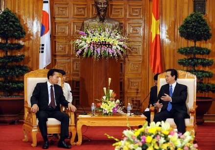 이명박 대통령의 베트남 정식 방문 성공리에 마침 