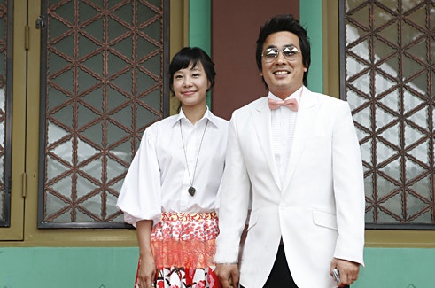 개그맨 김한석 결혼이후 이미지 완전 쇄신해 아내와 함께 각종 프로그램에서 두각을 보여_레....