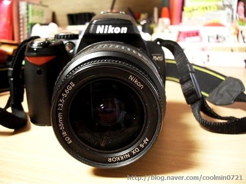 # Nikon D40 + AF-s 18-55mm(애기번들) 샀어요~