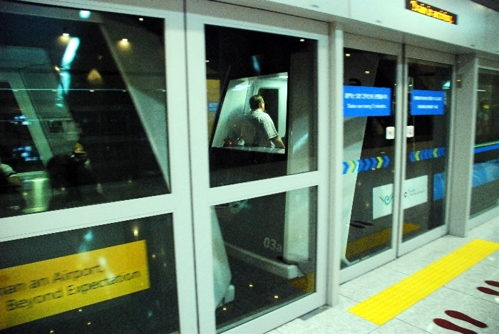 하와이 가는길. 인천공항 -> 일본나리타공항 -> 호놀룰루 하와이 가는길. 인천공항 -> 일본나리타공항 -> 호놀룰루