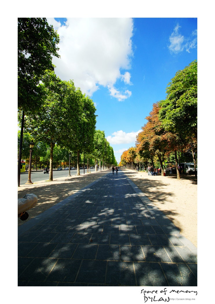  A summer day in Paris/개선문 가는 길~