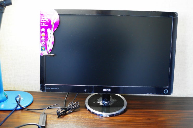  모니터 지르다 - BENQ LED V2420H