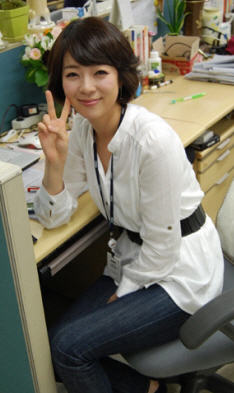 <b>배현진</b> - 민낯은 안경벗은 유재석이다? <b>배현진</b> 아나운서의 굴욕!
