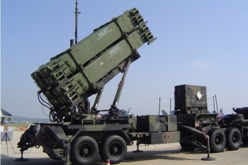 北,. F-15K에 맞서는 KN-06 <b>지대공 미사일</b> 개발