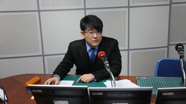  라디오 : 강지원, 김민전, 그리고 곽동수