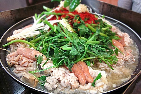 유명생선찌개 이미지