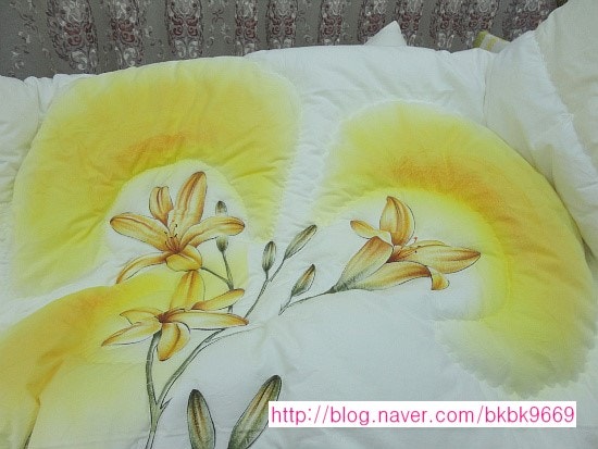 양산백경커튼] 직접 그린 그림이 들어간 이불과 쿠션 커튼 시공 사진 445