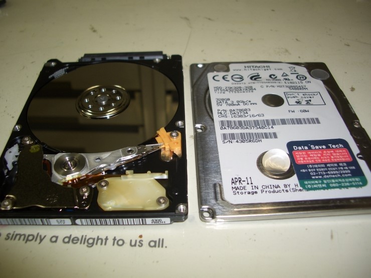  HTS543232A7A384/Z5K320-320