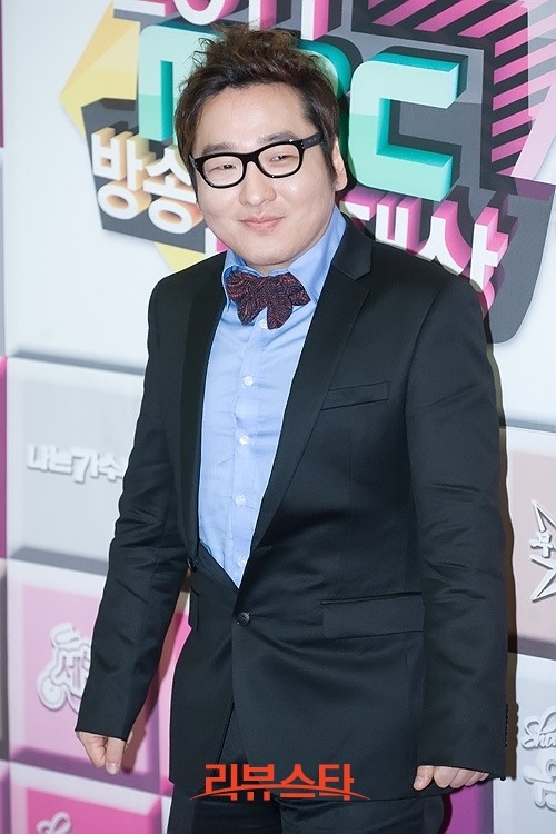  한게임바둑이  윤일상 ‘B1A4’ 바로에게 스카우트 제의 "우리 회사로 오든가" vrk