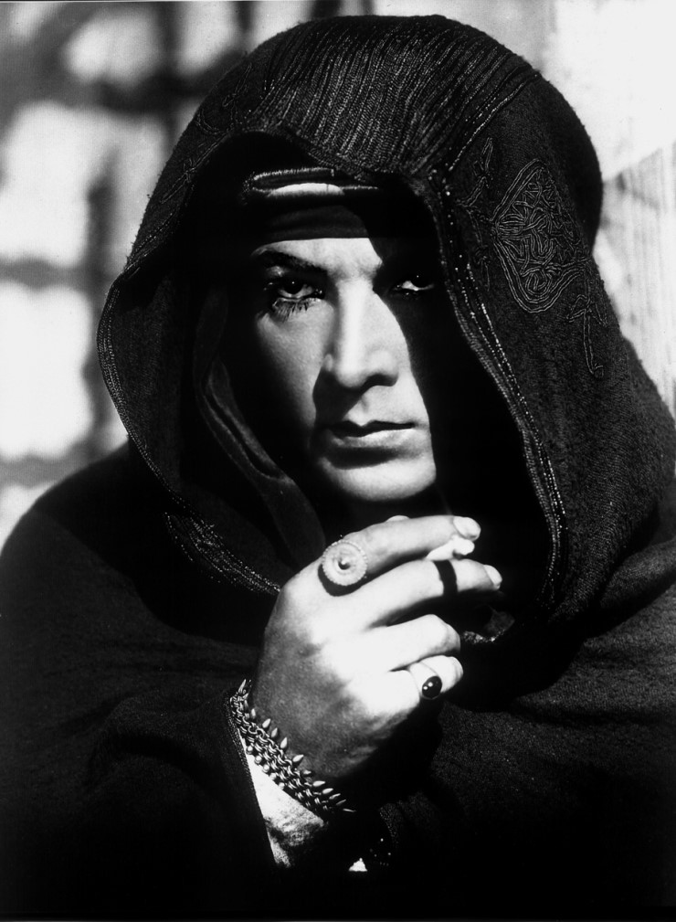  최초의 우상, 최초의 히스테리커, 루돌프 발렌티노(Rudolph Valentino)