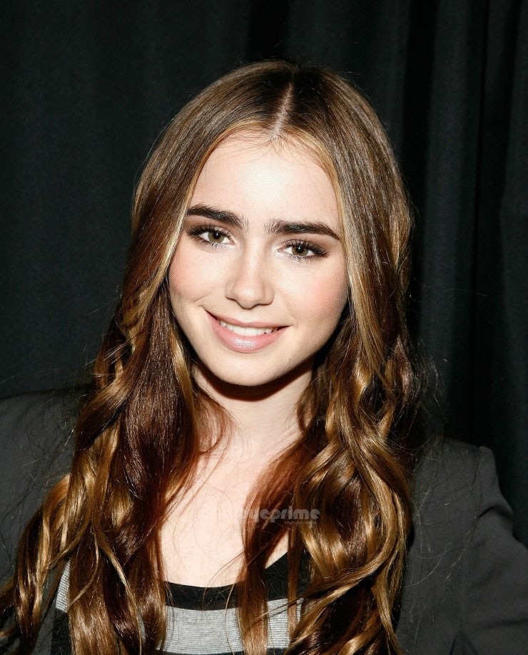 릴리 콜린스 / Lily Collins 백설공주 Mirror,Mirror 블라인드 사이드 프리스트 어브덕션 비버리힐즈....