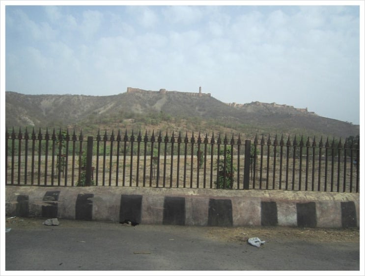 인도 자이푸르(Jaipur) (2) 암베르 성(Amber Fort)에 도착하다 인도 자이푸르(Jaipur) (2) 암베르 성(Amber Fort)에 도착하다