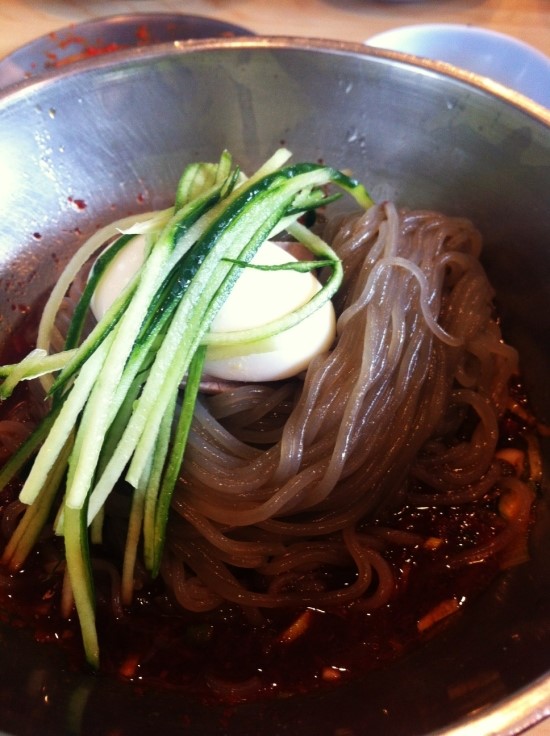  냉면으로 유명한 옥천냉면