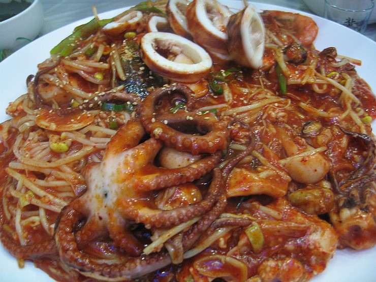  해물찜 (ヘムルチム(海鮮蒸し))