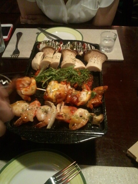 홍대술집추천~ 꼬치안주 짱 맛있오!!