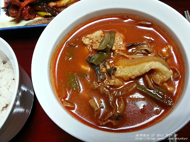  버섯고추장찌개 (きのこの唐辛子味噌鍋)
