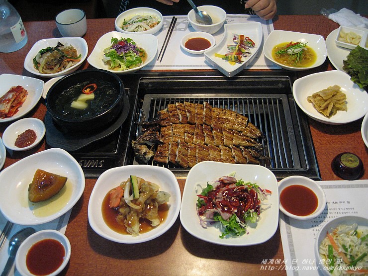 대전 <여자만> 장어  (テジョン <ヨジャマン>のうなぎ)