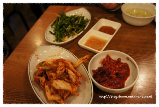  강남 벅시근처 24시맛집-한양왕족발