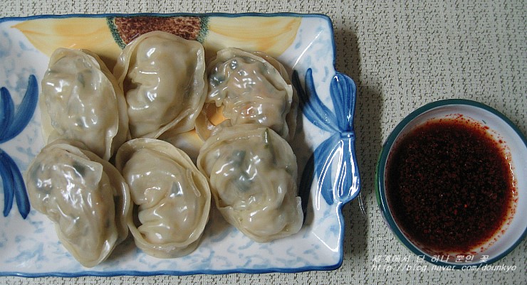  김치만두（キムチマンドゥ）