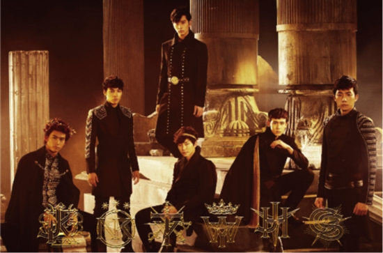 2PM, 2집 앨범 <b>오리콘타워레코드</b> 차트 <b>1위</b>