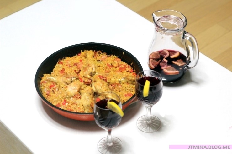  집에서 즐기는 빠에야와 띤또 데 베라노(PAELLA&TINTO DE VERANO)