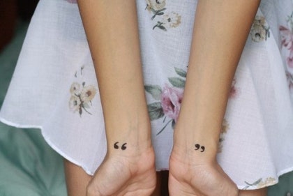 여성타투문신/TATOO] 여름맞이 유행폭발 문신 Tatoo, 여자 타투 사진 + ..., حجم الصورة 420x281