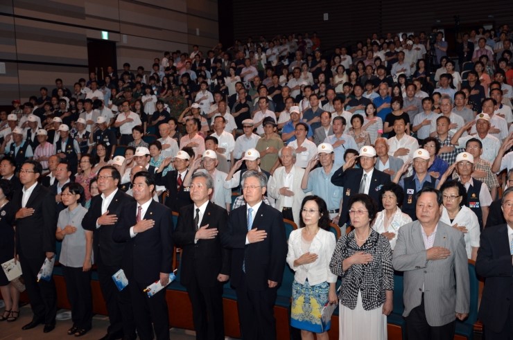 제68주년 <b>광복절 경축</b>식