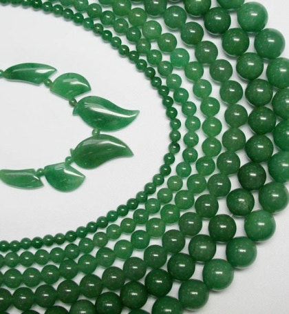 녹색 어벤츄린 비즈