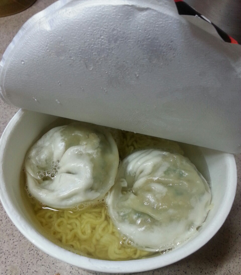  [불닭볶음면/퓨전 음식/음식 리폼/불만면] 더 맛있게 만드는 불닭볶음면  만두 비빔면