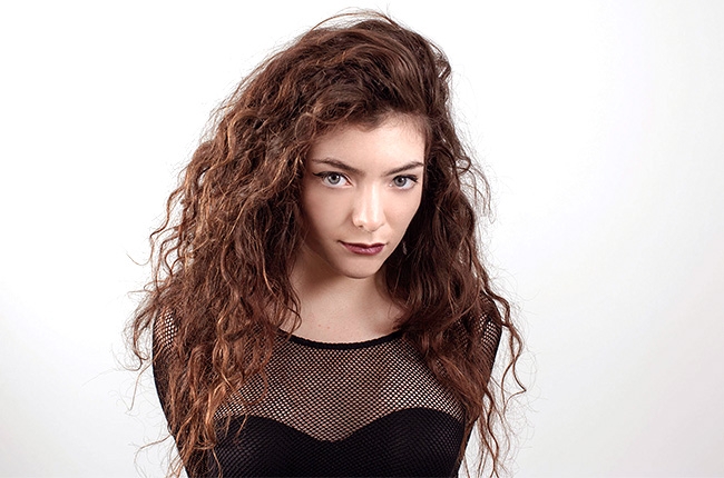 뉴질랜드 아티스트 빌보드 연속1위 Lorde - Royals [가사/해석]