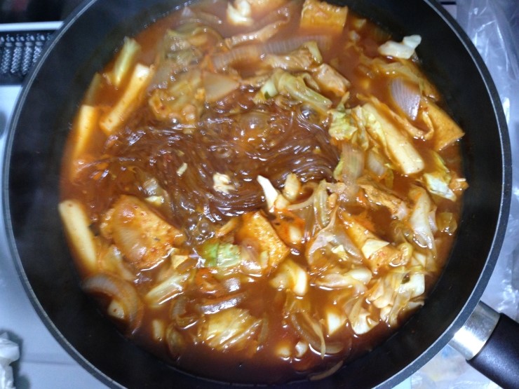  떡볶이 재도전(자존심에 흠집이 생김)