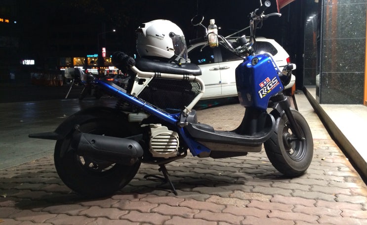  데일리노트 / 2001년식 줌머
