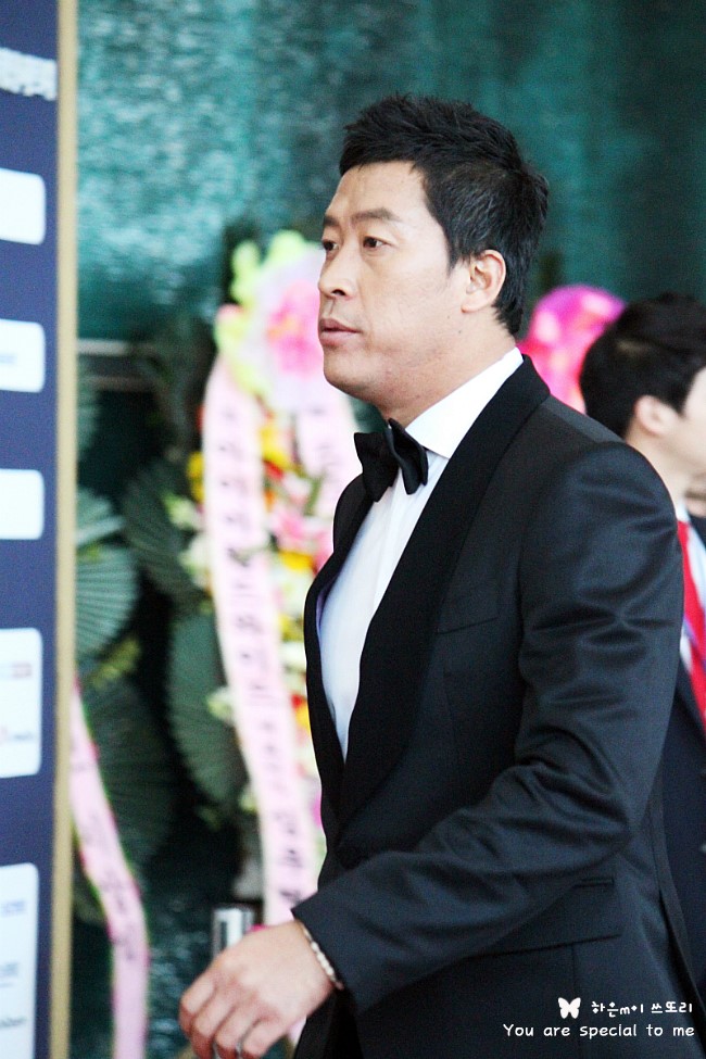이병규,강정호,정훈,최정,<b>박병호</b>,손주인,손아섭,<b>최형우</b>,강민호... 