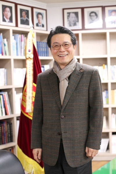  피플: 류형우 신임 대구예총회장