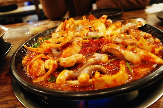  [동대문맛집] 알쌈불낙지 vs 부대찌개 / 알쌈과 계란찜이 무한리필!! 
