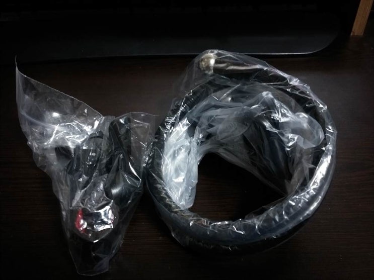  자유자재로 스마트폰을 거치하자.. 자바라 거치대