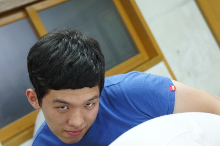  2013년을 함께 동고동락 했던 김해고 1-8반 친구들