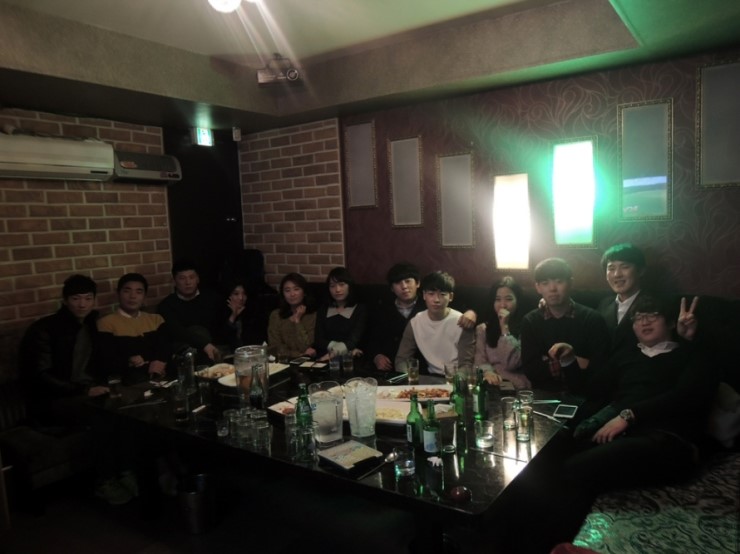  몇년간 잘~~~지속되고 있는 우리의 동창회! 수창 FAM 