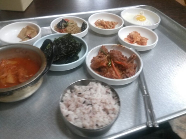  이대앞 무한리필 가정식백반집 추천
