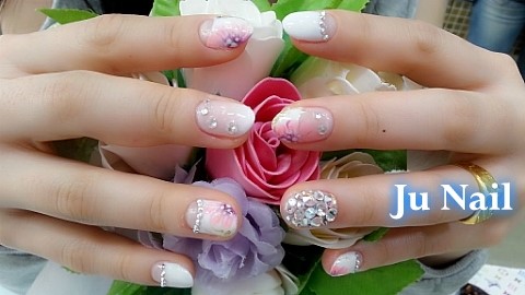 분당용인죽전네일샵/Ju Nail/웨딩네일과 산뜻한 웨딩패디큐어 분당용인죽전네일샵/Ju Nail/웨딩네일과 산뜻한 웨딩패디큐어