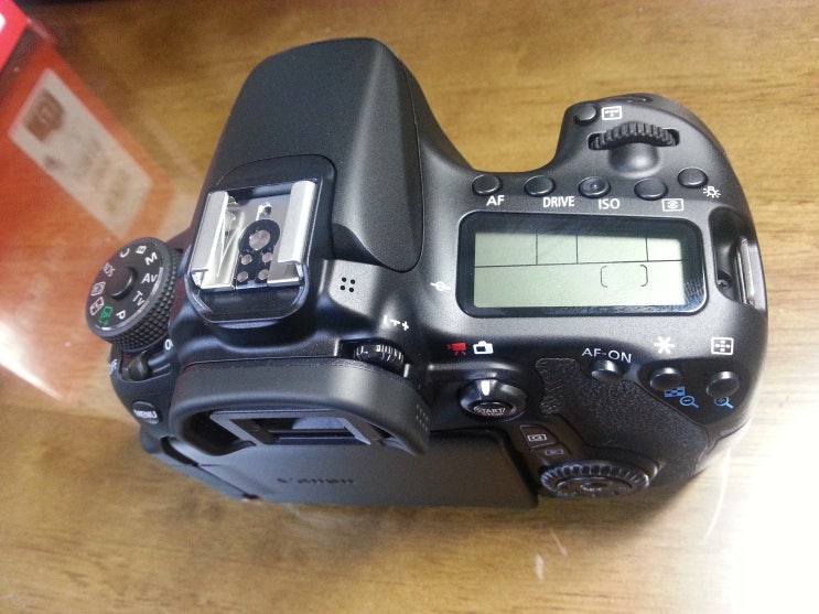  캐논 DSLR - 70D 도착