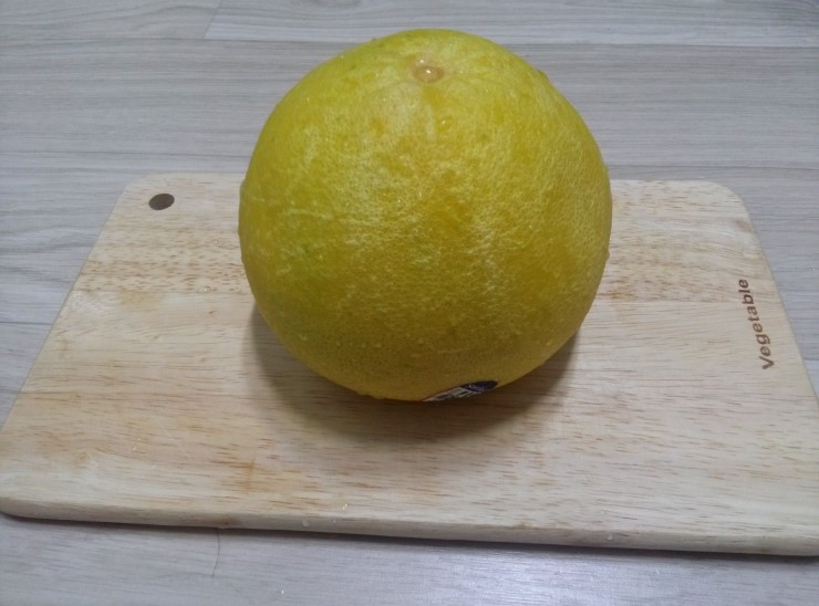  한밤 중에 멜로 골드 자몽 :