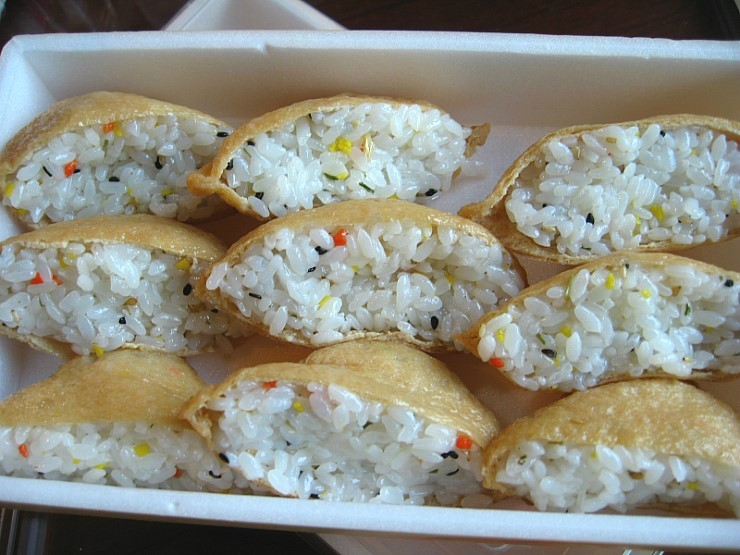  유부 초밥 (いなり寿司)