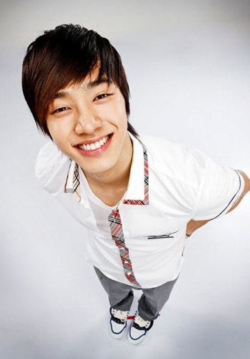 이기광 하이킥시절...