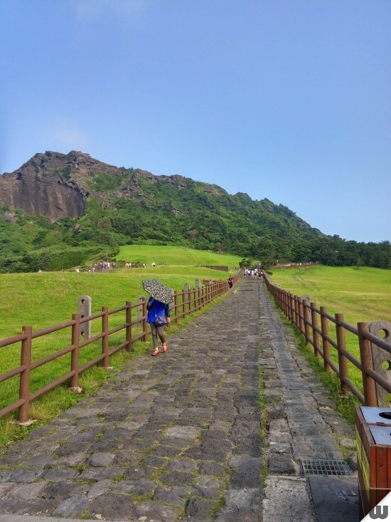 [제주도 서귀포시] 해안풍경의 진수 "성산일출봉"