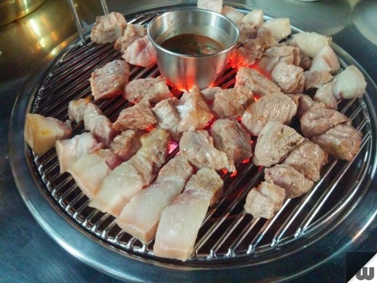 [제주도 제주시 맛집] 제주산 생근고기 연탄구이 "한마음 돈가돈"