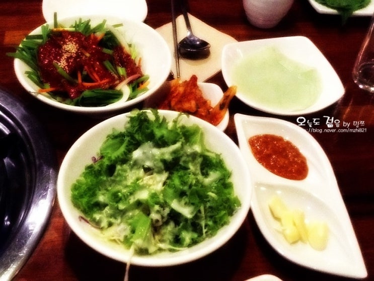 [강남맛집] 족발을 먹으면 칼국수가 무한리필 '홍대칼족 ' 