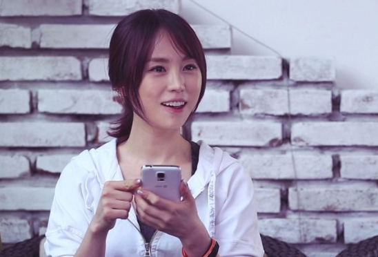 [1분튼튼건강] 범접할 수 없는 미모의 요가 강사 박초롱 트레이너