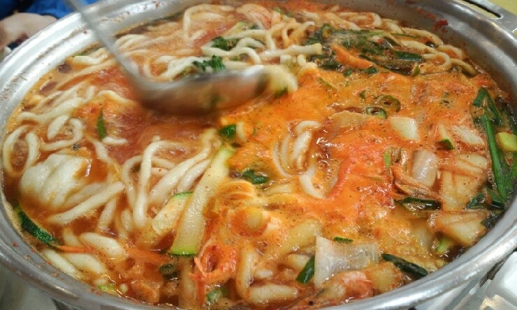 울산맛집- 얼큰하게 해장되는 봉창이 해물 칼국수 삼산점